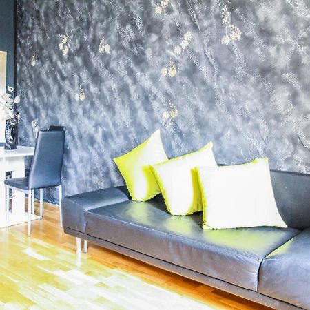 Deluxe Apartment 5P Mm Viyana Dış mekan fotoğraf