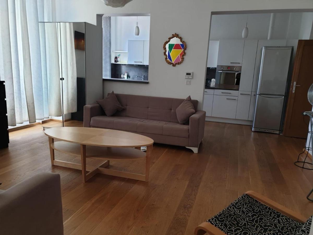 Deluxe Apartment 5P Mm Viyana Dış mekan fotoğraf